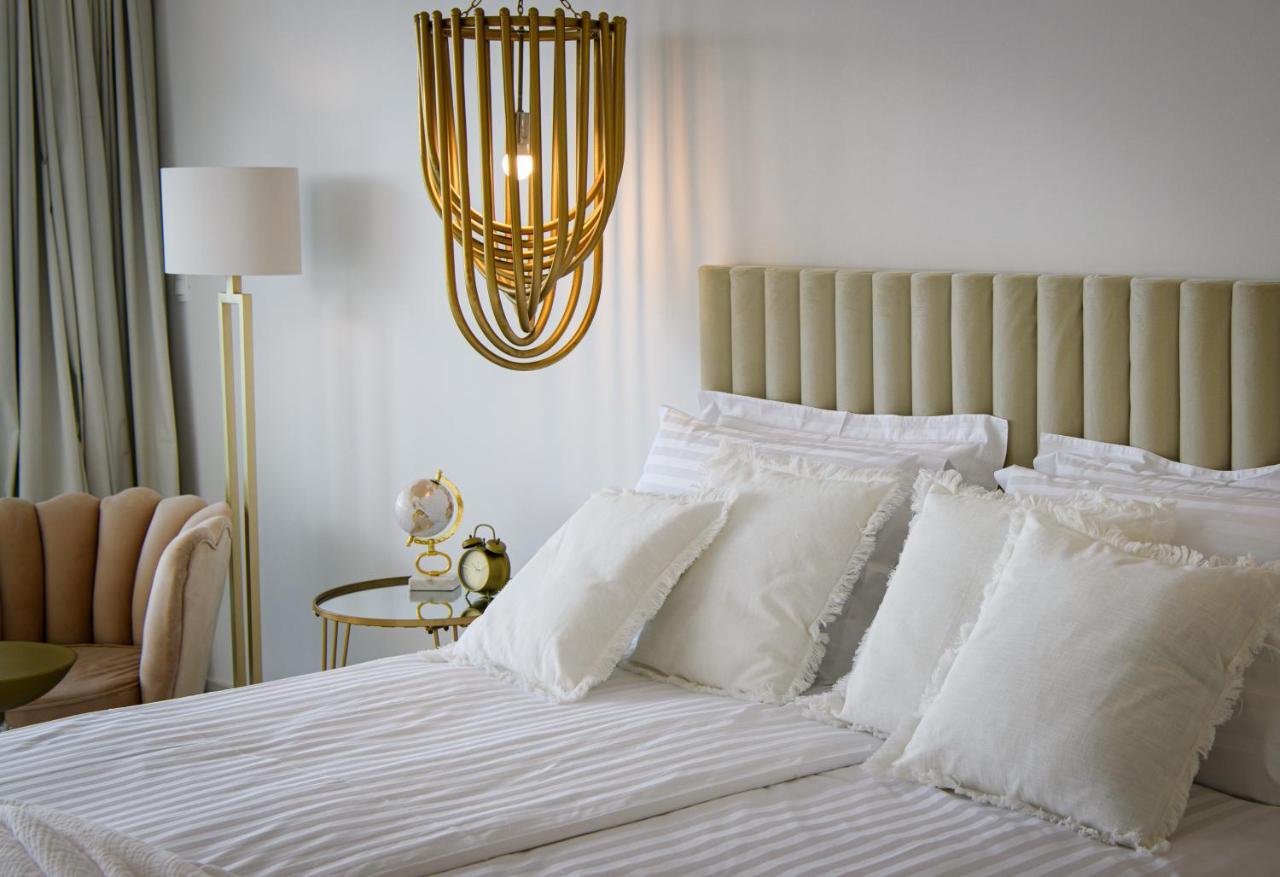 Gallery Luxury Suites & Rooms-Only Adults Split Ngoại thất bức ảnh