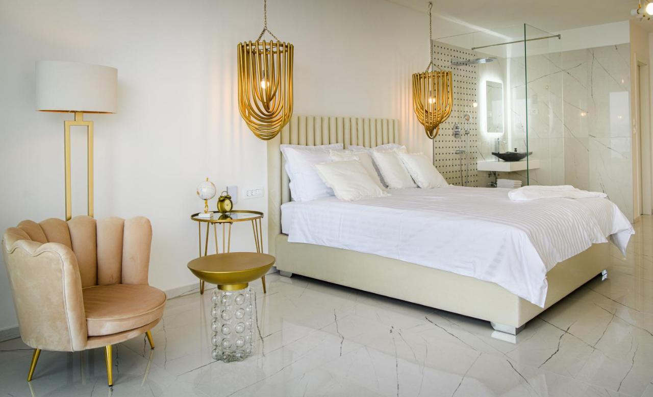 Gallery Luxury Suites & Rooms-Only Adults Split Ngoại thất bức ảnh