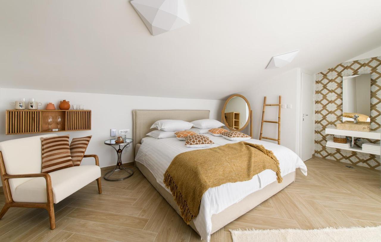 Gallery Luxury Suites & Rooms-Only Adults Split Ngoại thất bức ảnh