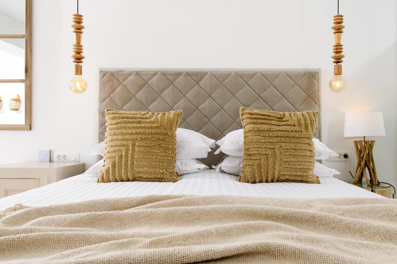 Gallery Luxury Suites & Rooms-Only Adults Split Ngoại thất bức ảnh