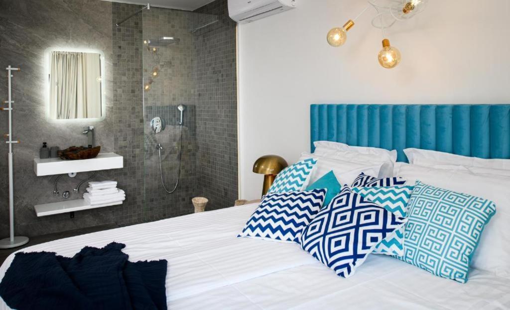 Gallery Luxury Suites & Rooms-Only Adults Split Ngoại thất bức ảnh