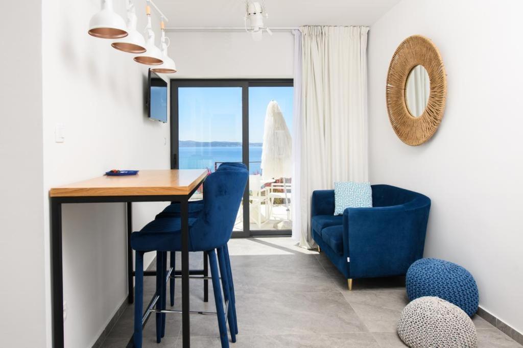 Gallery Luxury Suites & Rooms-Only Adults Split Ngoại thất bức ảnh