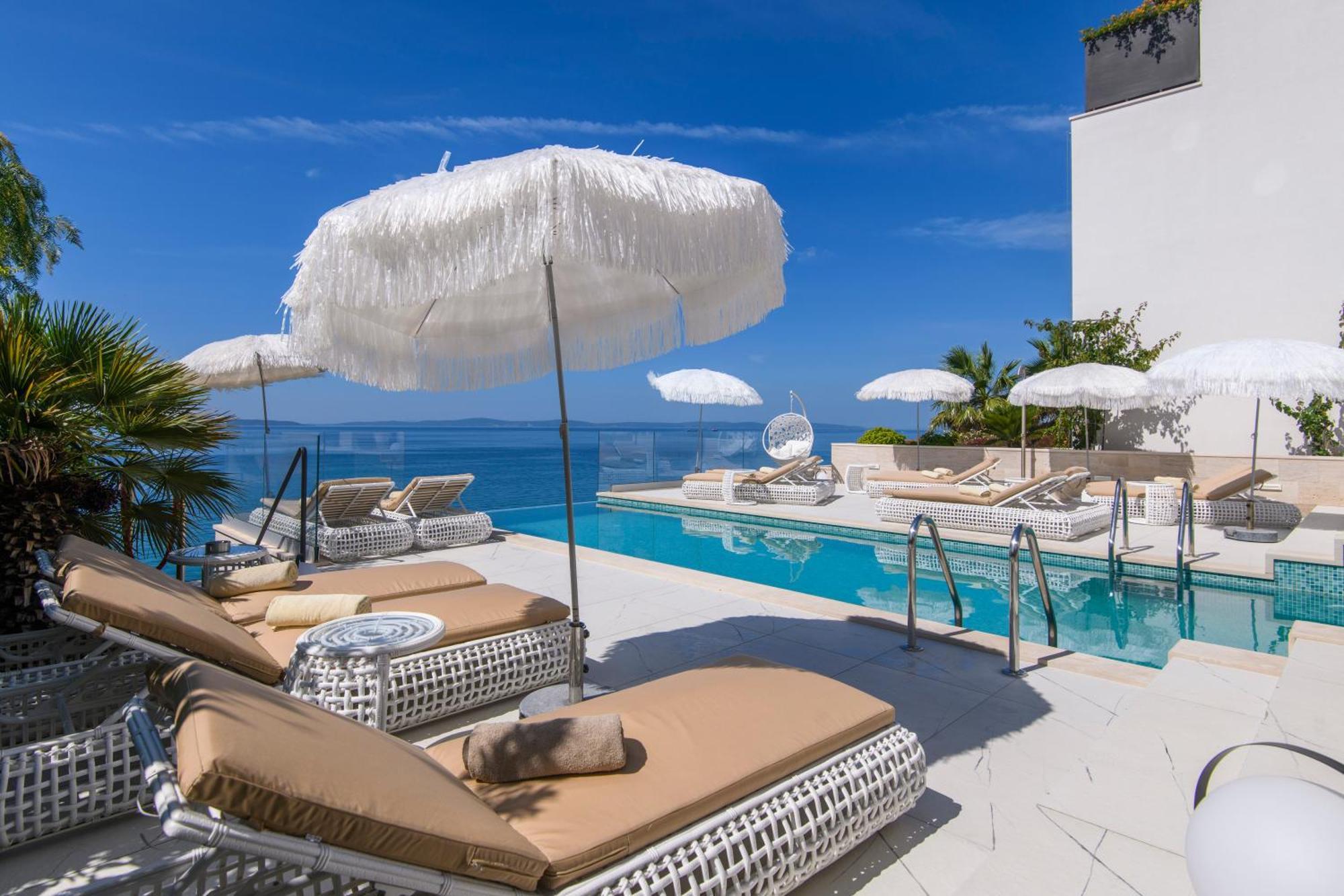 Gallery Luxury Suites & Rooms-Only Adults Split Ngoại thất bức ảnh